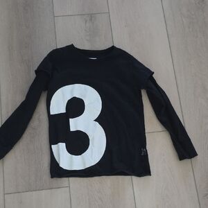nununu Black Long-Sleeve Tee with Large White '3' Graphic